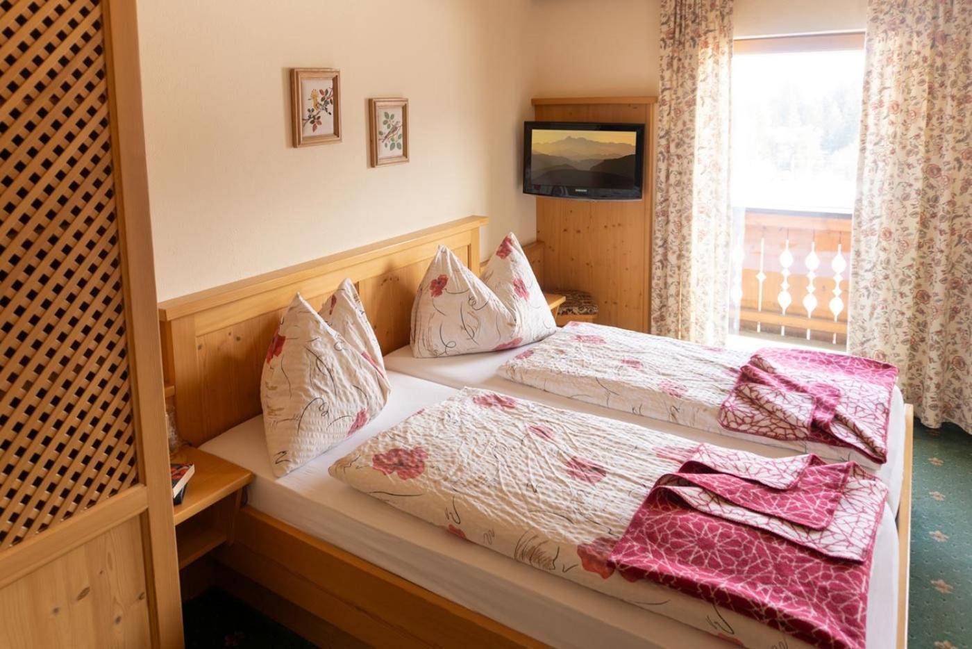 Pension Trillerhof Ramsau am Dachstein Bagian luar foto