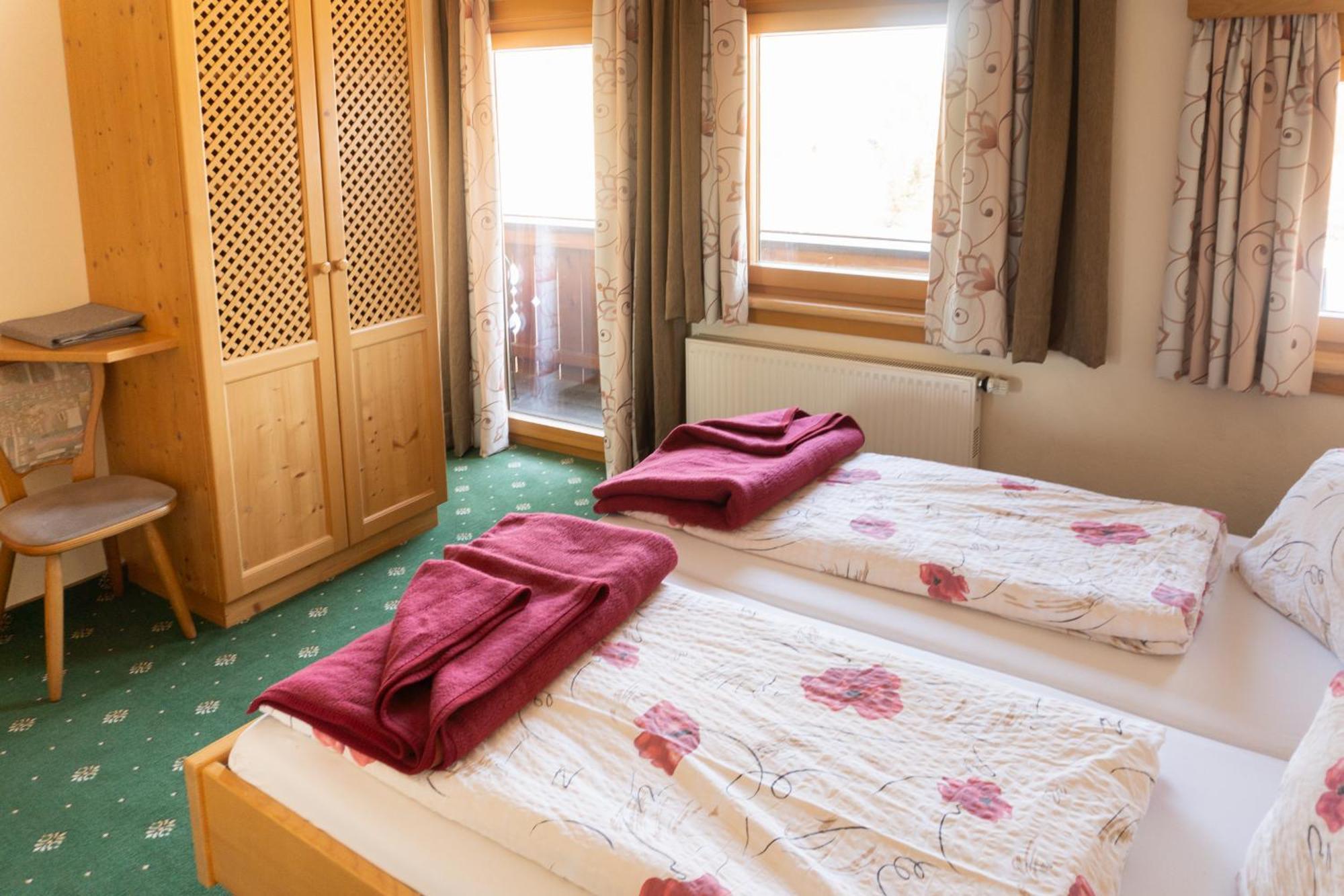 Pension Trillerhof Ramsau am Dachstein Bagian luar foto